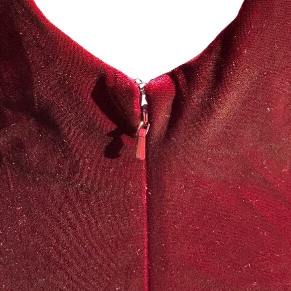 EUC Revelry Maxi Dress Burgundy Velvet Size 6 Cut Out Back Like New - Picture 8 of 11